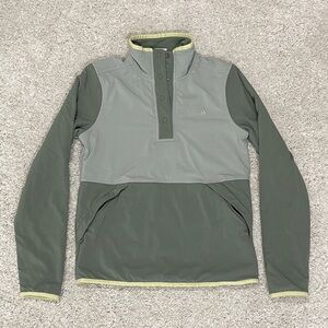 The North Face Gray and Green Women's Jacket Insulated